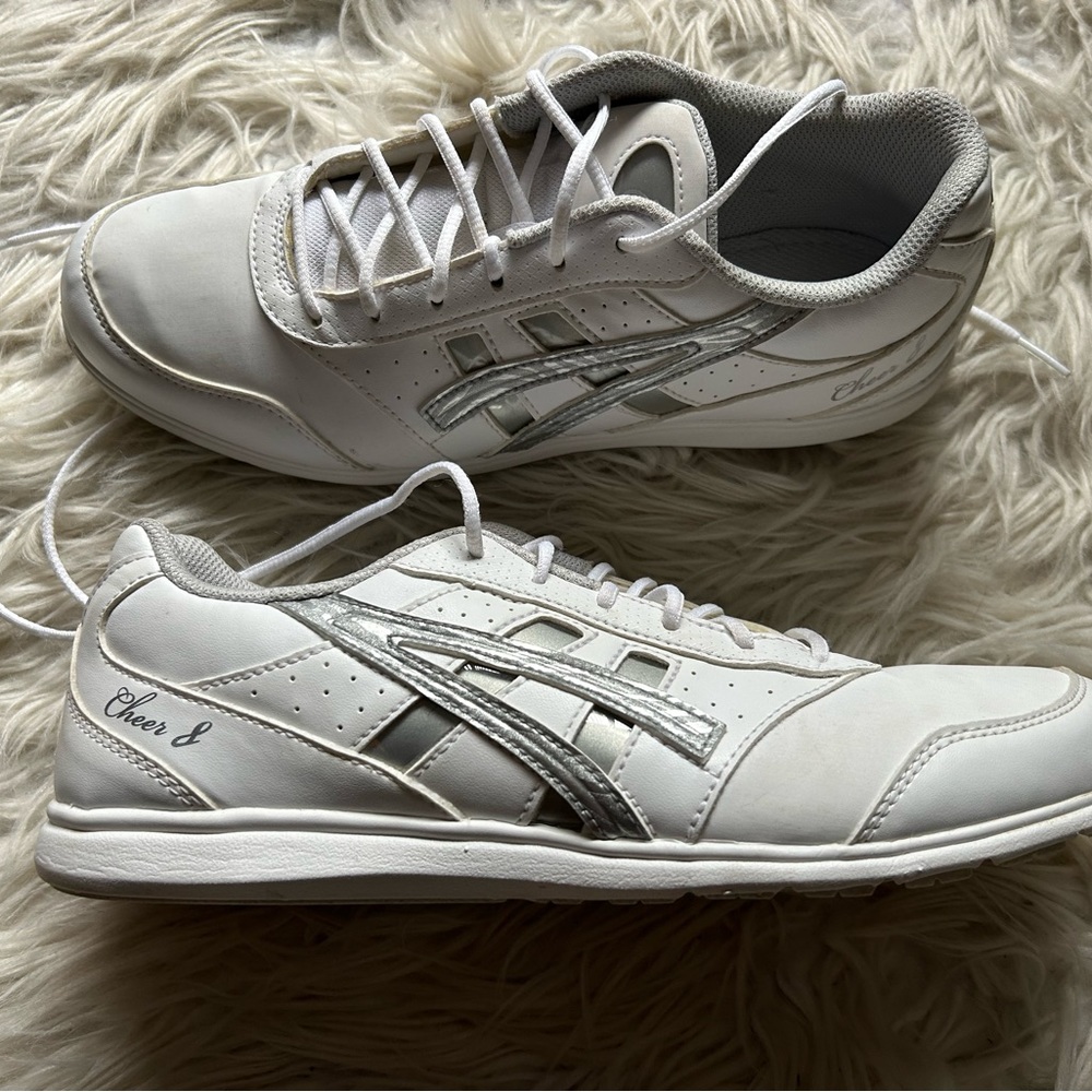 Cheer Shoes ASICS
